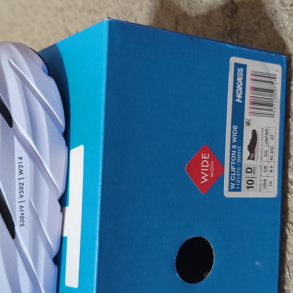 Hoka Men's Black and White Athletic Shoes - Picture 6 of 7